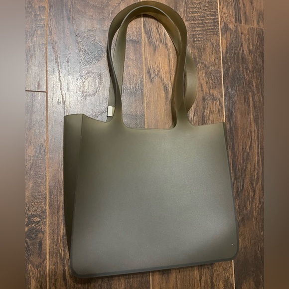 EUC Chanel Jelly Shoulder Tote - Picture 3 of 6